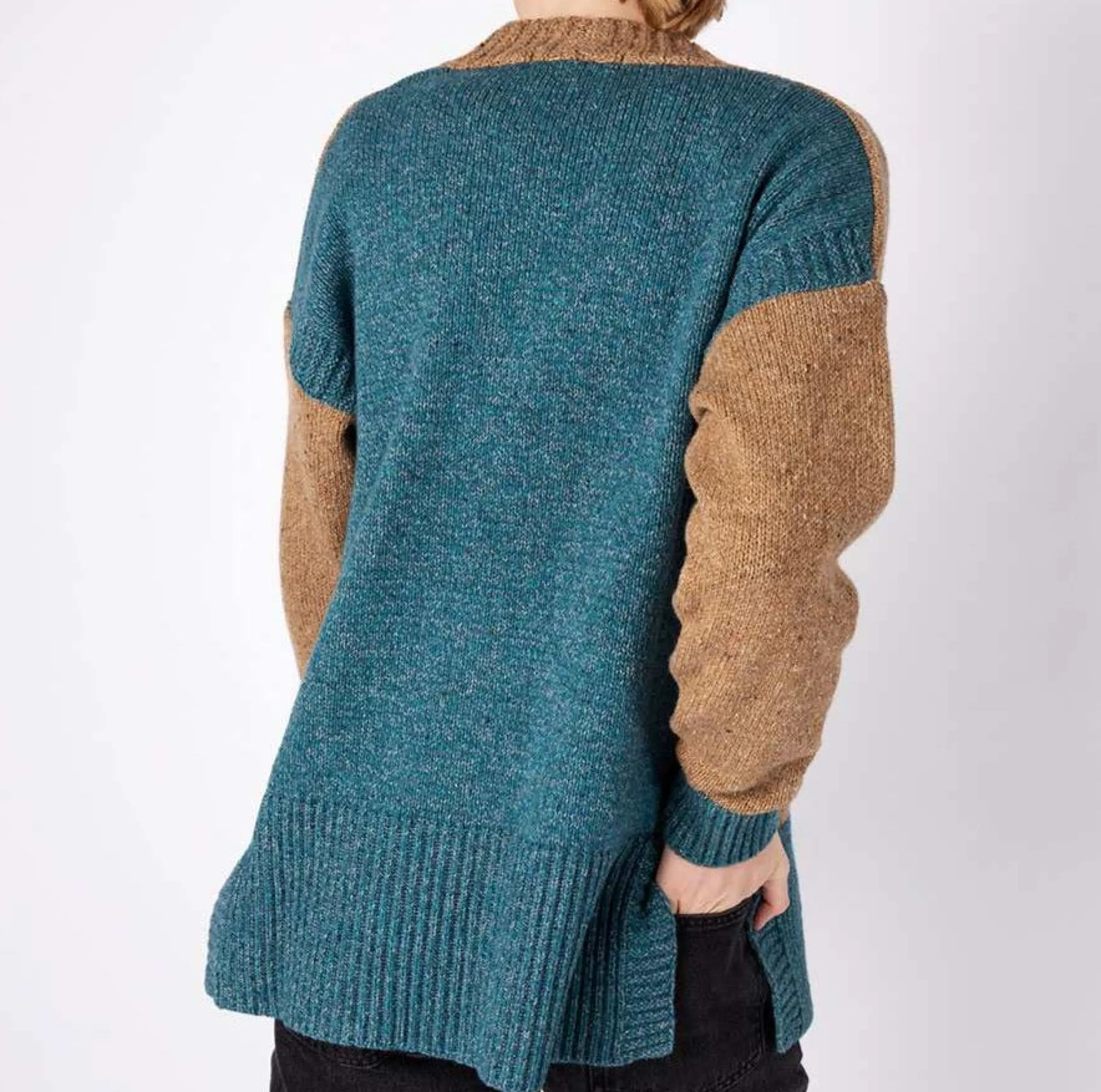 J. W. Hulme Co Irelandseye Hawthorne Contrast Cardigan>Women Tops